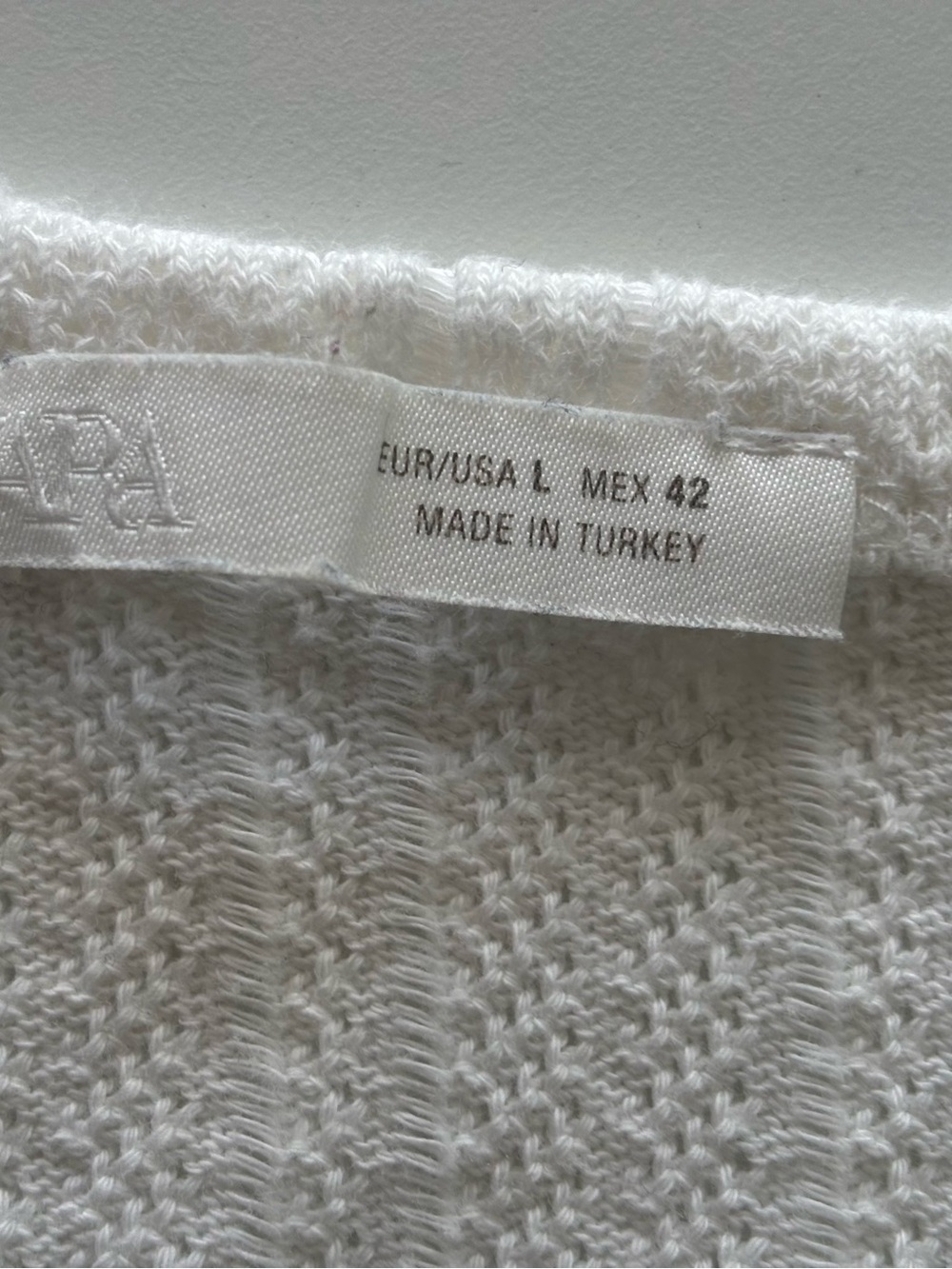 Zara Men’s Ribbed Knit Tank Top White “Cité Regne Dieu” Size L - Picture 4 of 4
